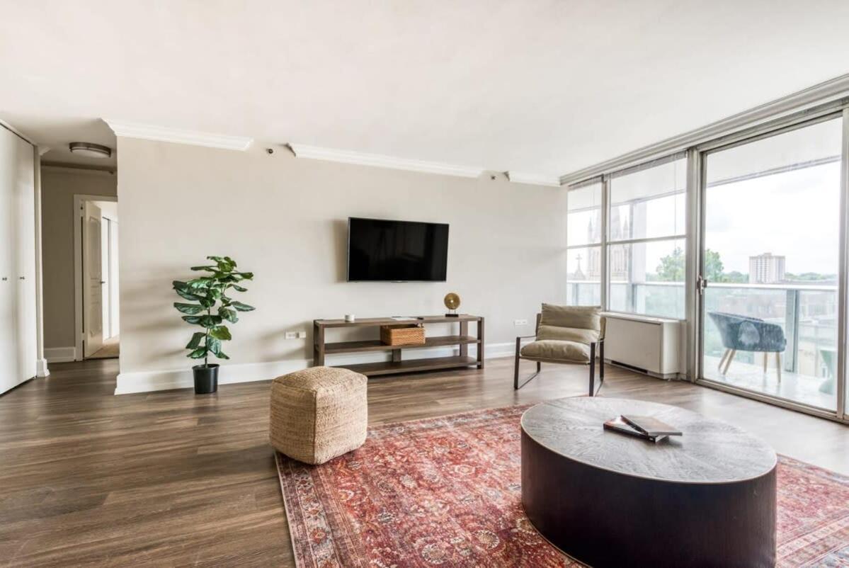 Cozysuites 800 Tower 2br With Gym! 26 Apartment