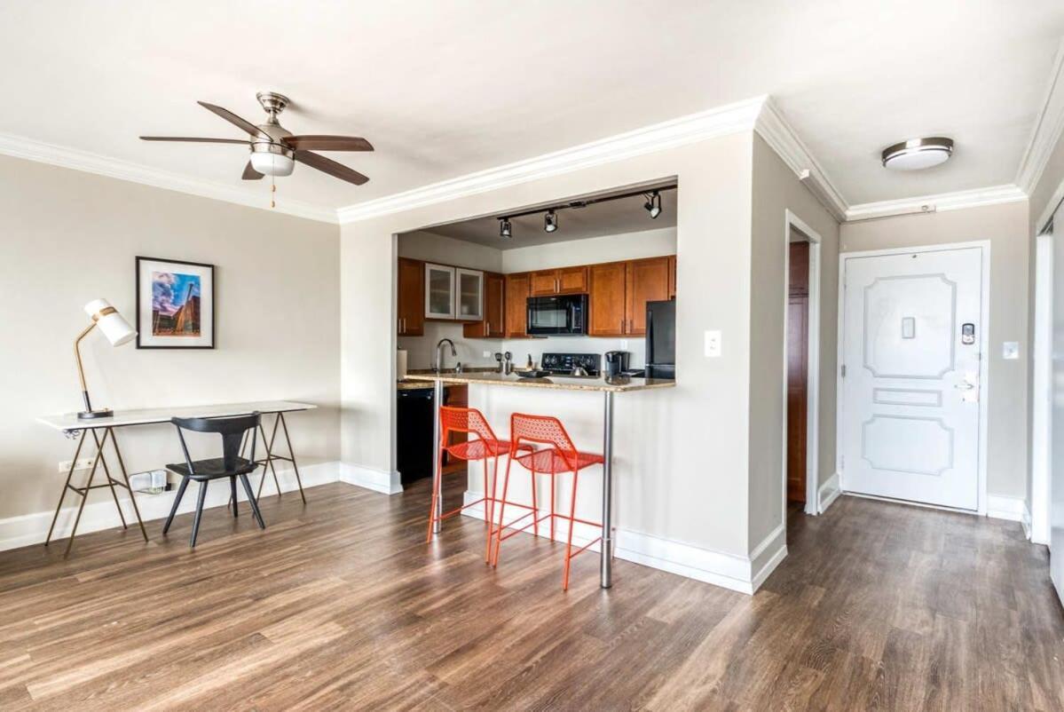 Apartment Cozysuites 800 Tower 2br With Gym! 26 *