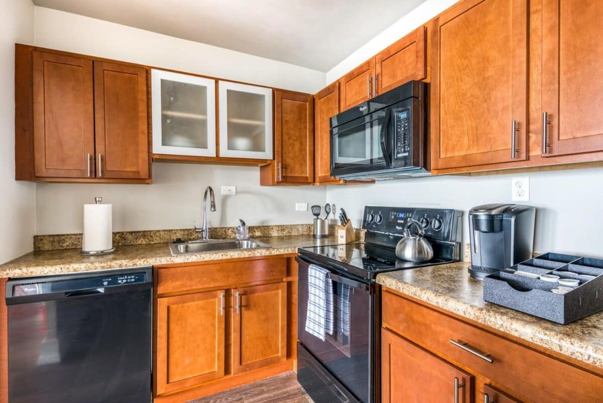Cozysuites 800 Tower 2br With Gym! 26